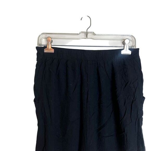 3 for $30! Don’t ask why black‎ flowy shorts - Picture 6 of 7